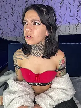 Lunai_gh – Live XXX-chat