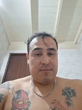 Chat XXX en directo de Rueditasss