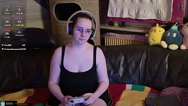 GamerGirl_Eve Chat XXX in diretta