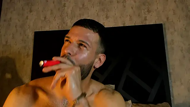 Jacob_Benelli Live XXX-chat