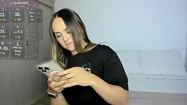 Chat +18 de sophie_morenoo ao vivo