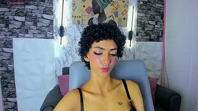 Chatroom XXX en direct de Queen_Cuarxxo