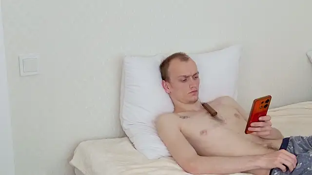 Онлайн чат XXX WeksaMur