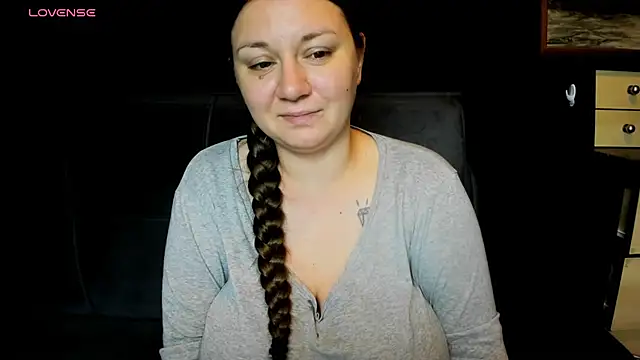 Chatroom XXX en direct de AlisaBacker