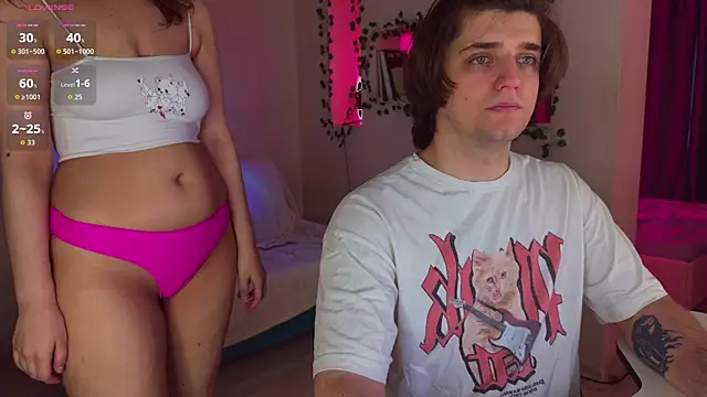 RobertAndLinela Adlı Modelin Canlı XXX Sohbeti