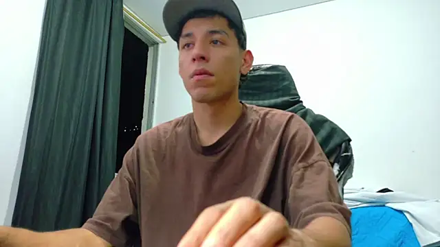 Chat XXX en directo de bully_boss