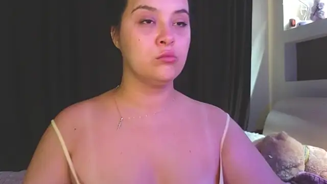 Živý XXX chat Malika_uAngel