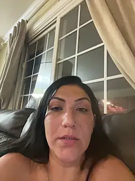 Chat XXX ao vivo de LittleMissEeve