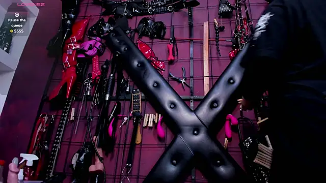sadistic_aradiaのライブXXXチャット