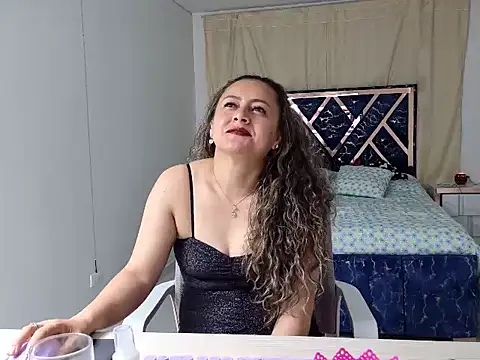 Czat XXX na żywo – Cristalsexy25