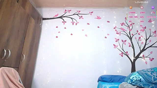 Karolina_1's Live XXX Chat