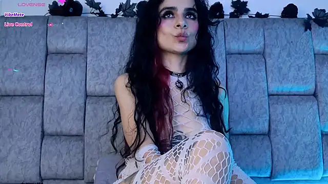 Онлайн чат XXX Alice_noir