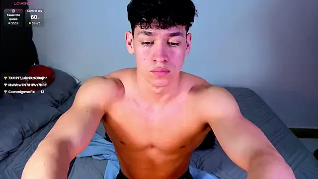 Luke_Muscle XXX чат на живо