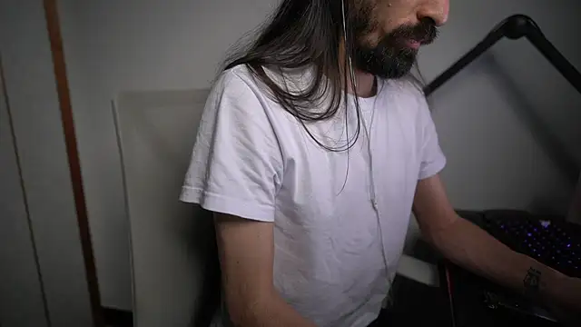 Czat XXX na żywo – Your_Ice_cream
