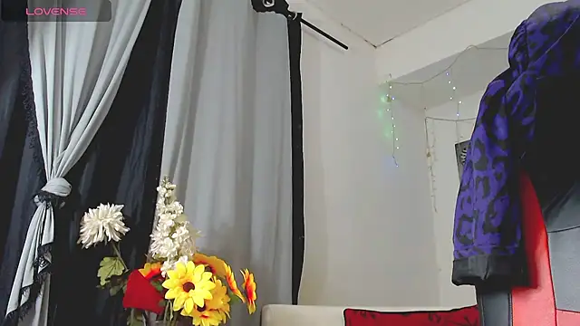 FranchescaSexy1's Live XXX Chat