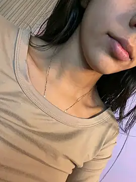 دردشة Lilybeeth الجنسية المباشرة