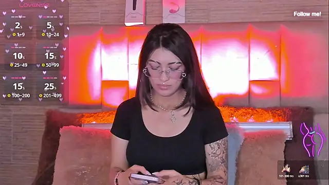 mia_devine_ Live XXX Chat