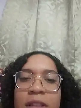 Chat +18 de Esquetadinhas ao vivo