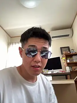 Živý XXX chat KAMESAN08