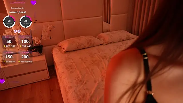 XXX chat uživo modela Lilly_Colins