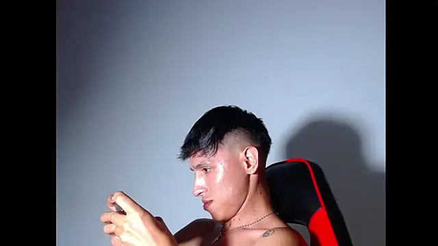 Chatroom XXX en direct de rowanbig
