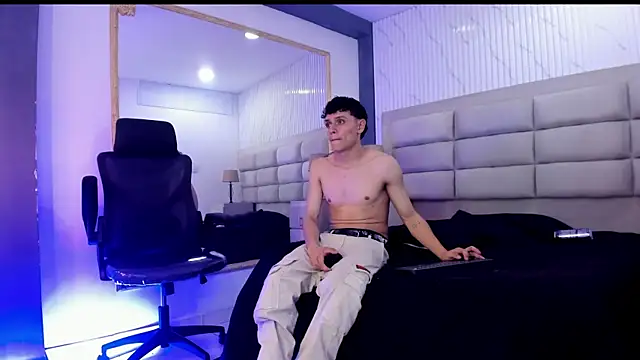 Chat +18 de Hydan_ ao vivo