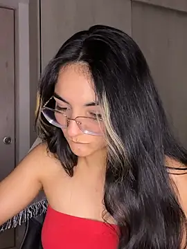 Cat2525's Live XXX Chat