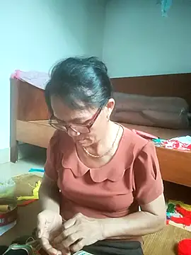 Živý XXX chat Vieekee