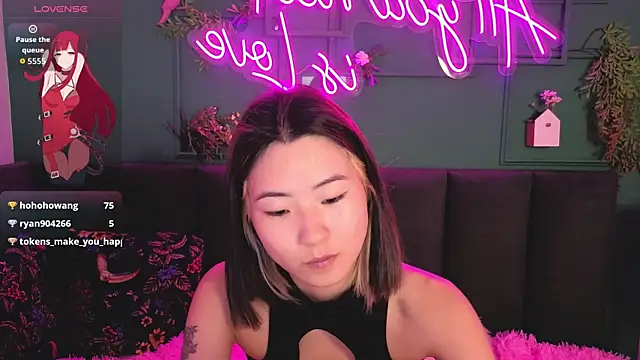Runi_Asian: απευθείας συνομιλία ΧΧΧ