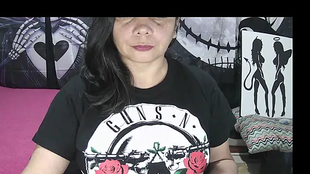 vivian-milfのライブXXXチャット