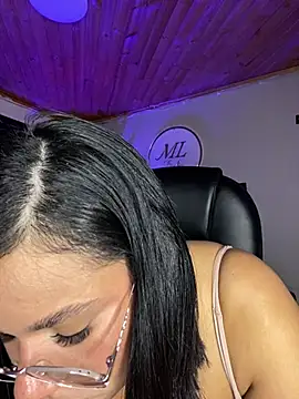 Isabella_boobd Chat XXX in diretta