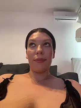 ClaraPasssion's Live XXX Chat