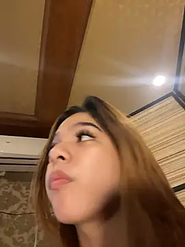 hugecock_cali Chat XXX in diretta