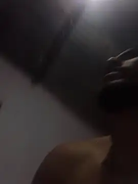 AxelFox18 élő XXX-chatje