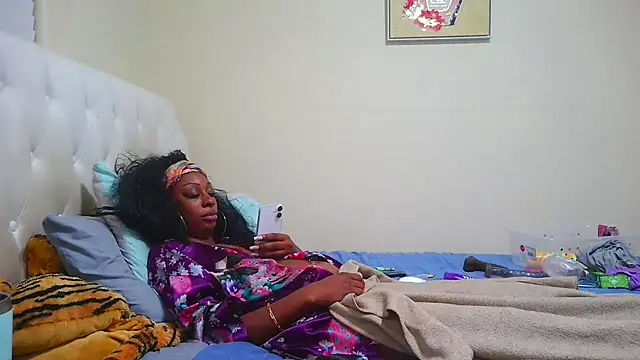 צ'אט XXX בשידור חי של Prettylondond