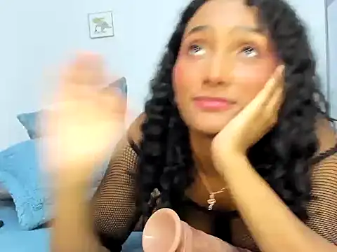 Paula_Akari Adlı Modelin Canlı XXX Sohbeti