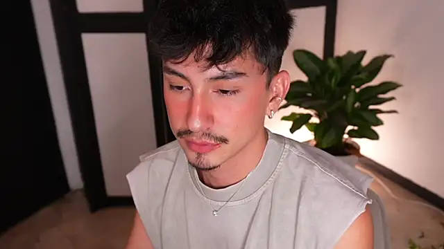 แชท XXX สดของ sweettaaron01