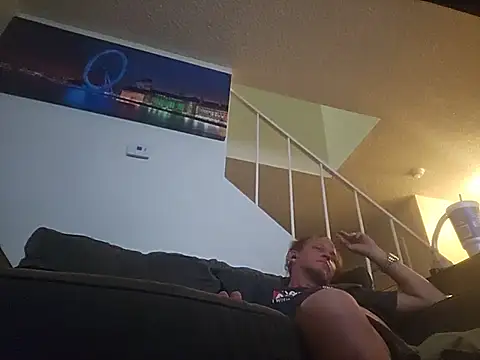 yourMasterisBored live XXX chat