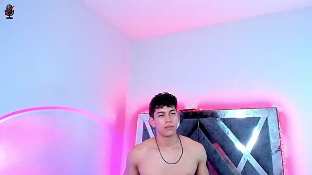 maelwuialli live XXX chat