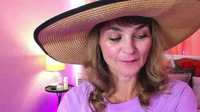 Chat +18 de annasimonsj ao vivo
