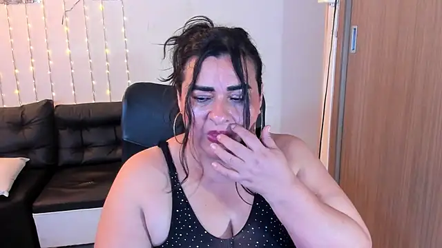 Živý XXX chat katiusca_rm