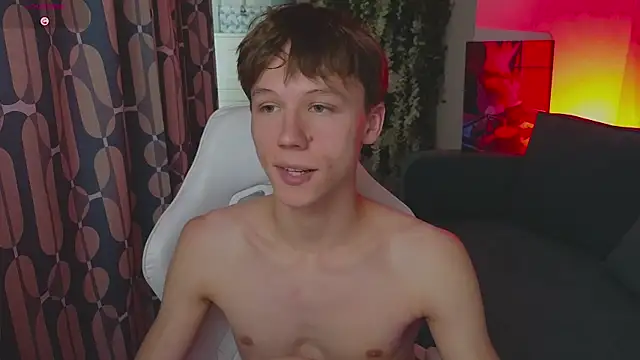 Chat XXX en directo de cuMte_boy