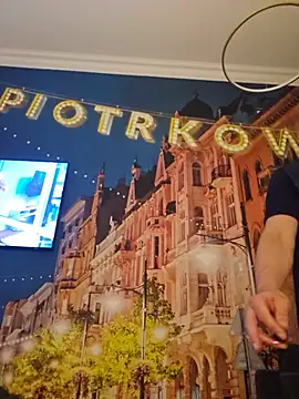 Pertunjukan Kamera Web Lokomo32