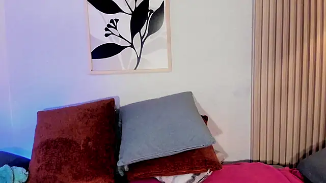 HannahSkies' Live XXX Chat