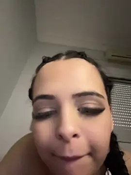 yoursophierose's Live Sex Cam Show