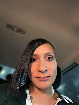 FerrariFrench Show in webcam