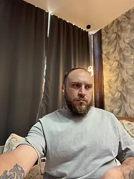 HermanFire live XXX chat