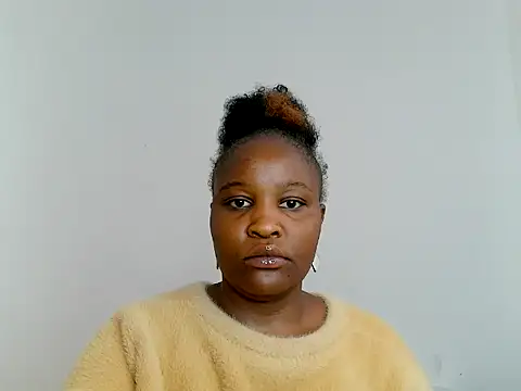 Whispers_darkroom – Live XXX-chat