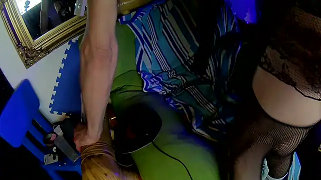 thingsbums – webcam-show