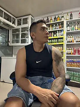 Chat XXX en directo de OliverWest04